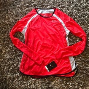 NWT- Women’s Nike Dri Fit Mesh shirt - L